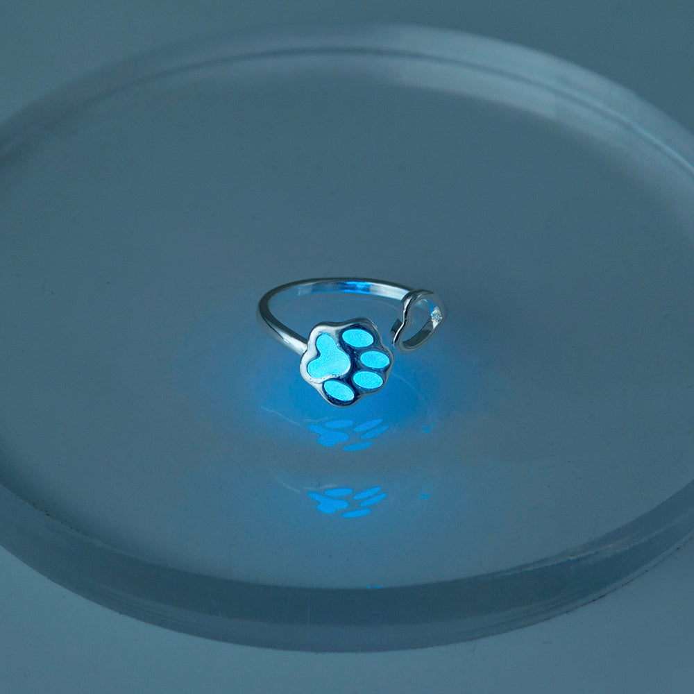 Luminous Cat Paw Ring