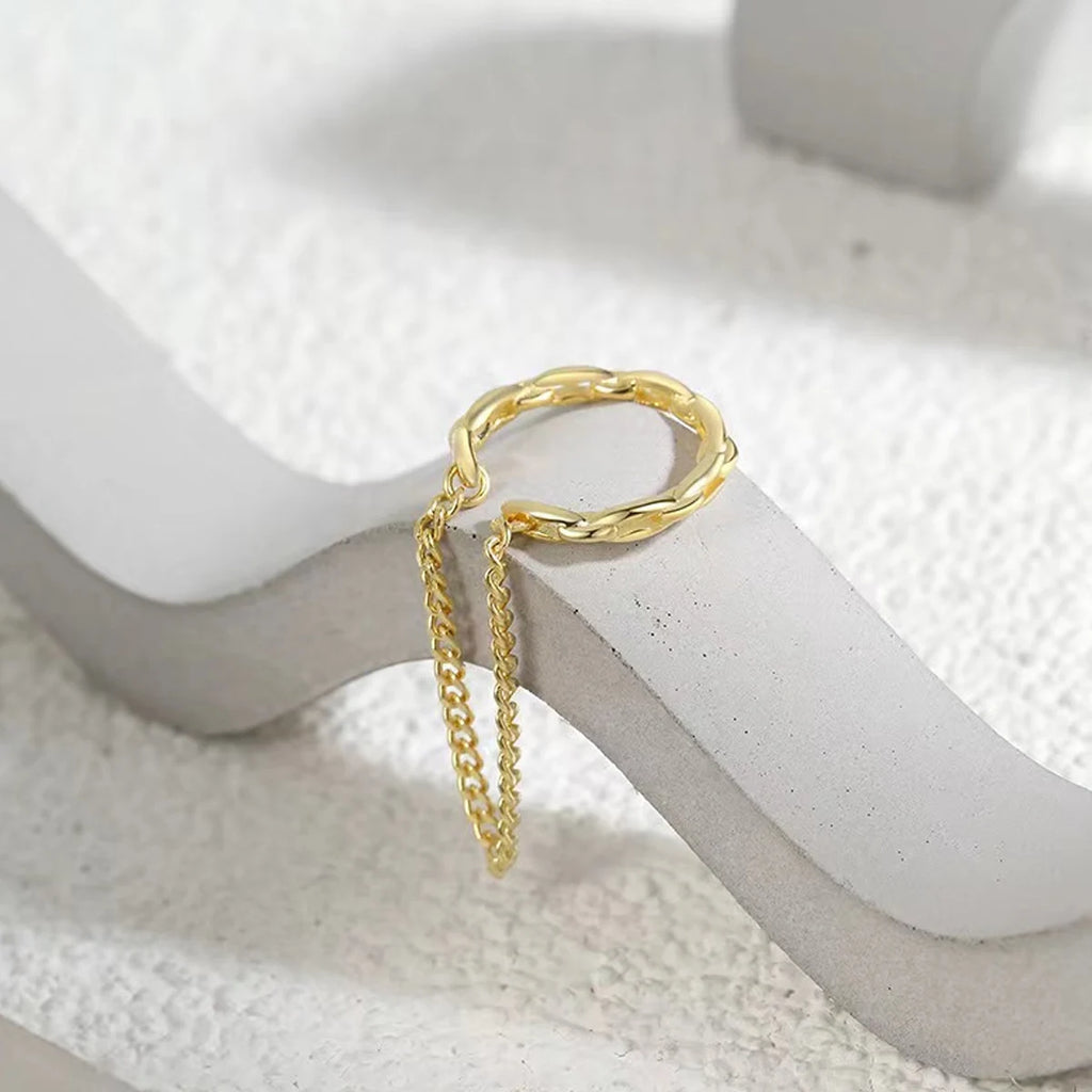 Elegant Gold Non Piercing Ear Cuff