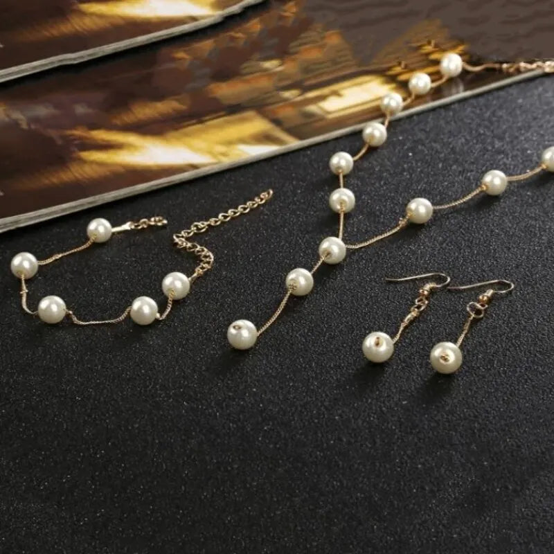 4PCS Gold Imitation Pearl Jewelry Set – Necklace, Earrings & Bracelet