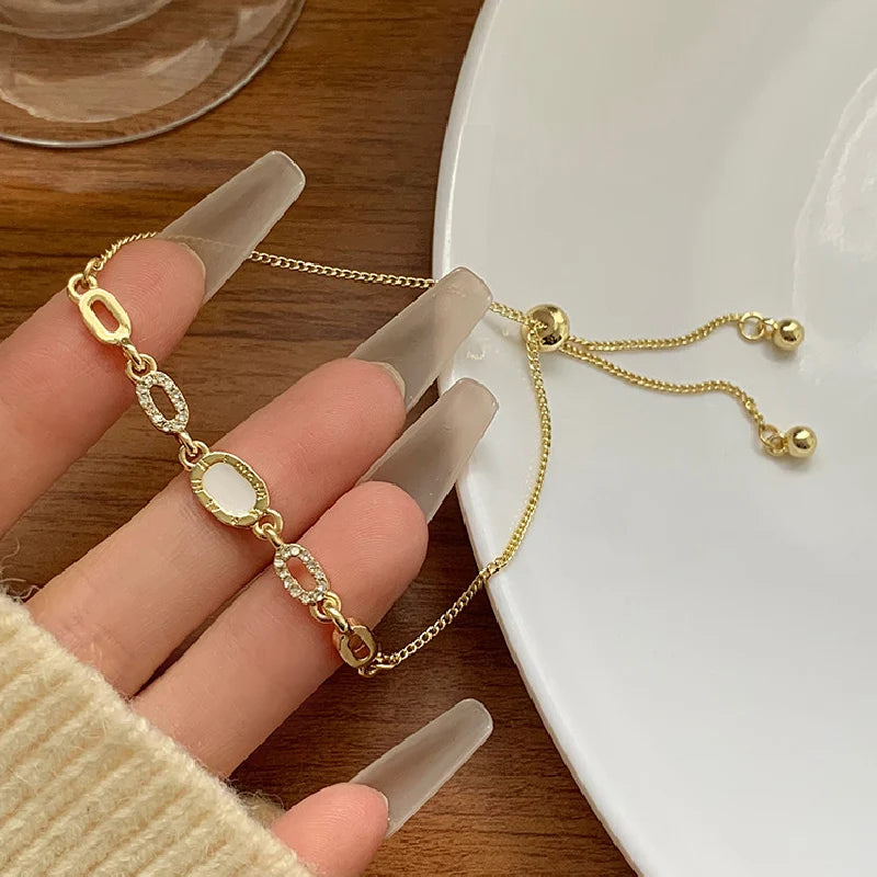 Luxury Gold-Plated Geometric Zircon Bracelet – Adjustable Square Design, Women’s Party And Wedding Jewelry