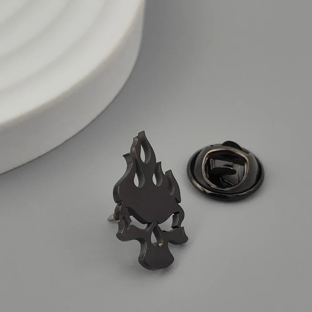 Men’s Punk Skull Fire Brooch – Stainless Steel Badge Pin, Hip Hop Rock Accessory