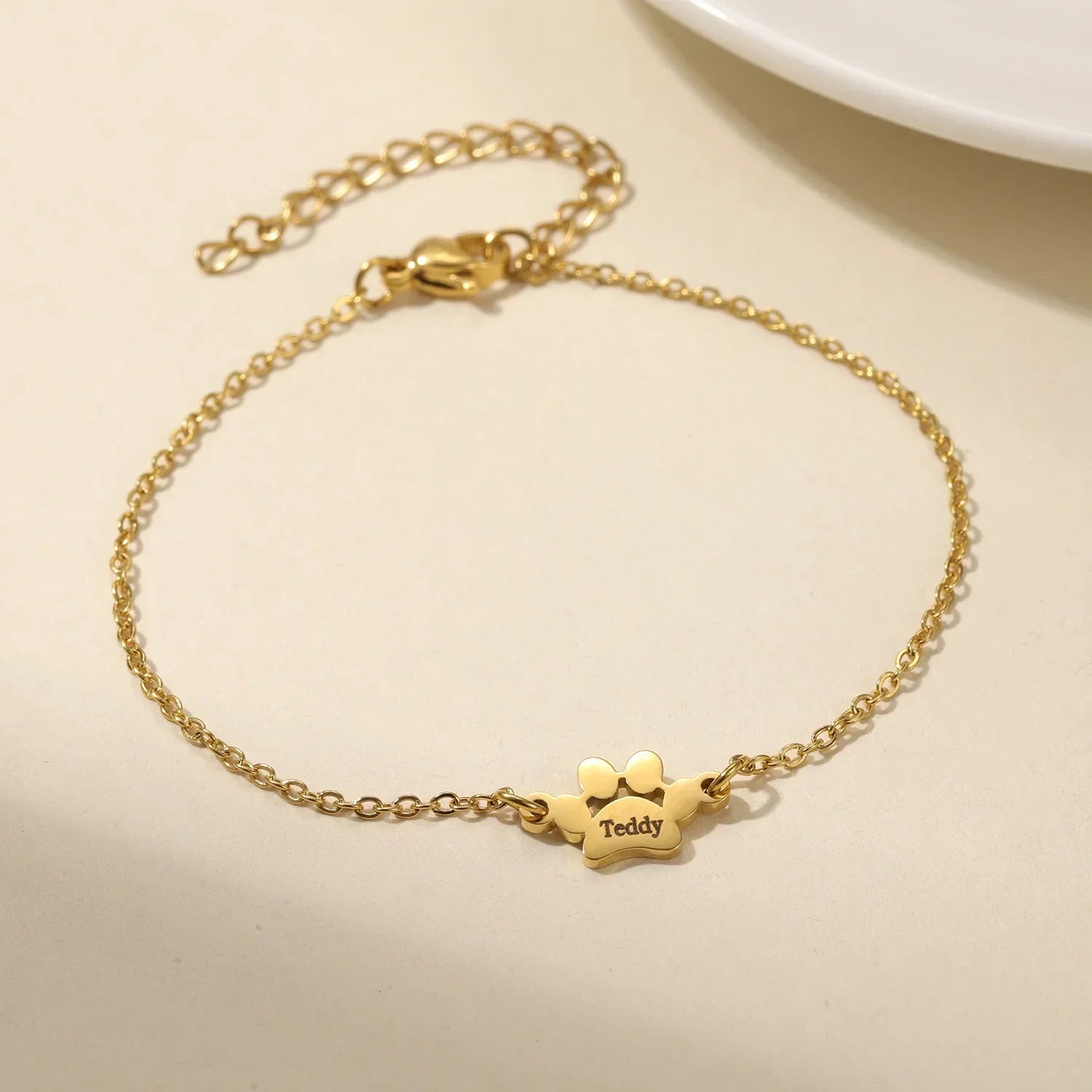 Trendy Stainless Steel Paw Bracelet – Custom Name Gift