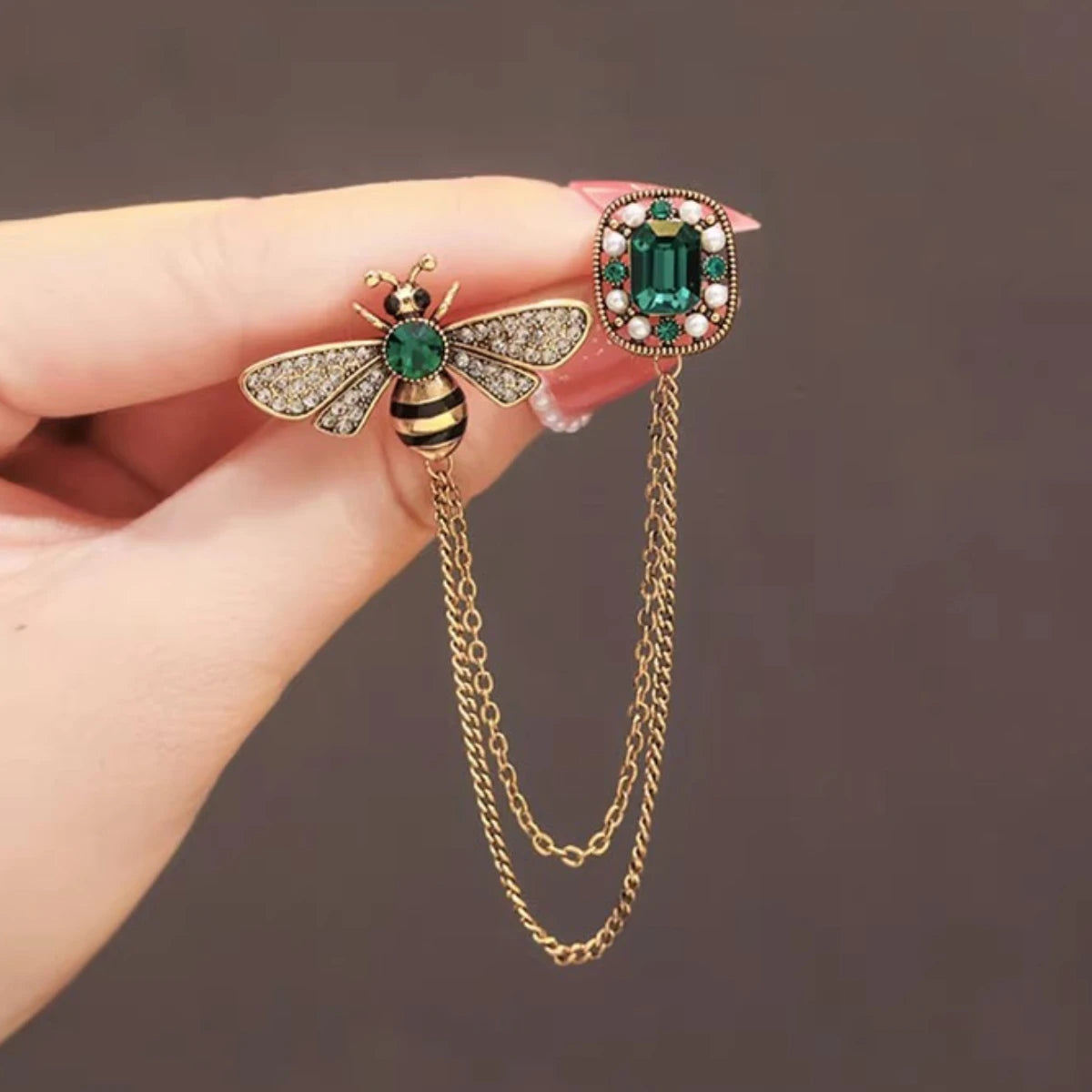 Bee Crystal Tassel Brooch – Luxury Women’s Sweater Pin